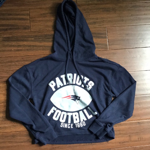 patriots crop top hoodie